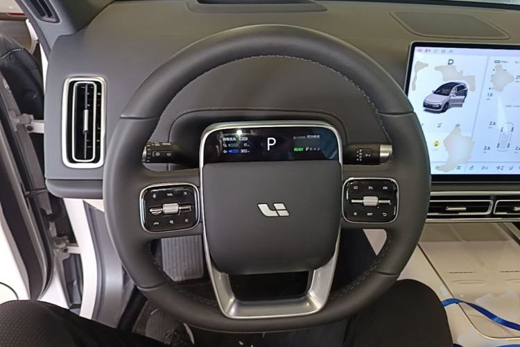 Used Li Auto L6 2025 Pro Smart Refresh Edition Steering Wheel
