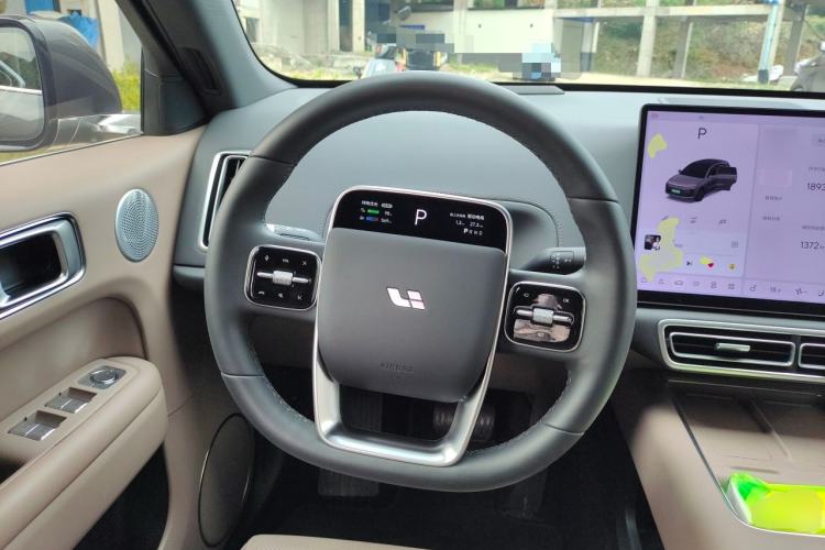 Used Li Auto L6 2025 Pro Smart Refresh Edition Steering Wheel