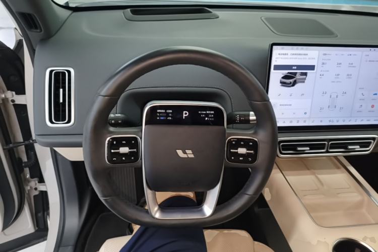 Used Li Auto L6 2025 Max Smart Refresh Edition Steering Wheel