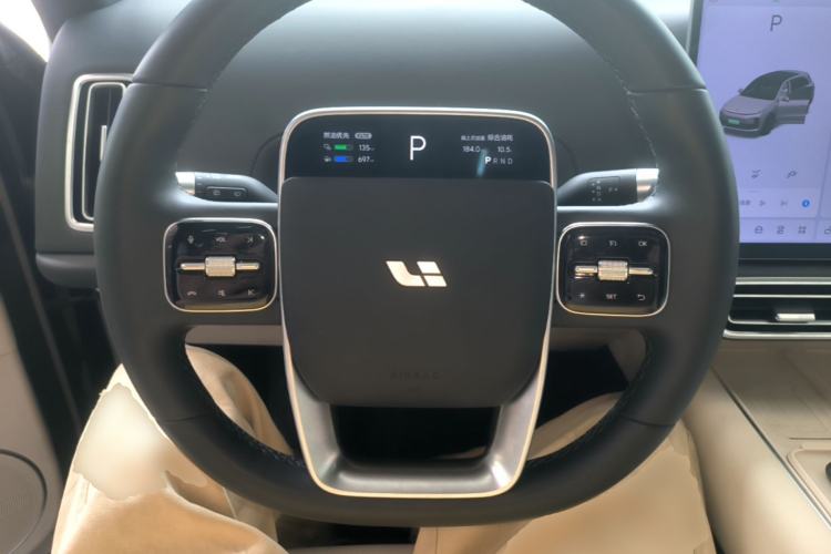 Used Li Auto L6 2025 Pro Smart Refresh Edition Steering Wheel