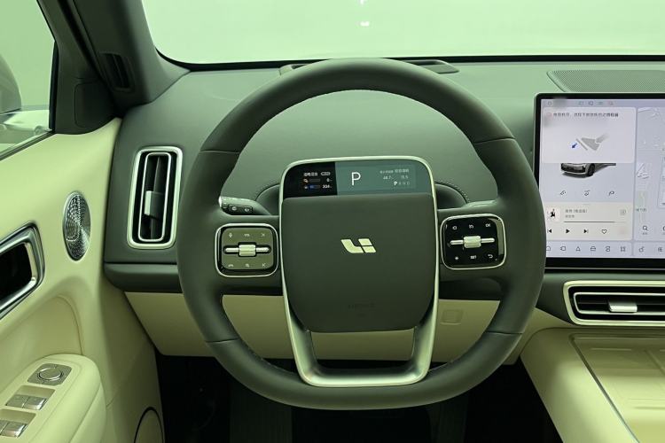 Used Li Auto L6 2025 Max Smart Refresh Edition Steering Wheel