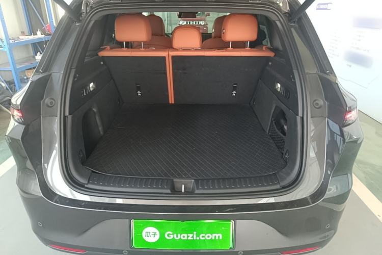 Used Li Auto L6 2025 Max Smart Refresh Edition Trunk