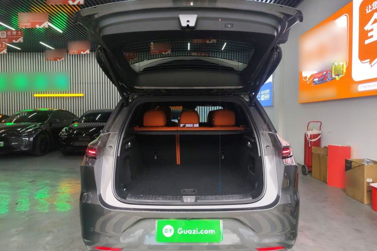 Used Li Auto L6 2025 Pro Smart Refresh Edition Trunk