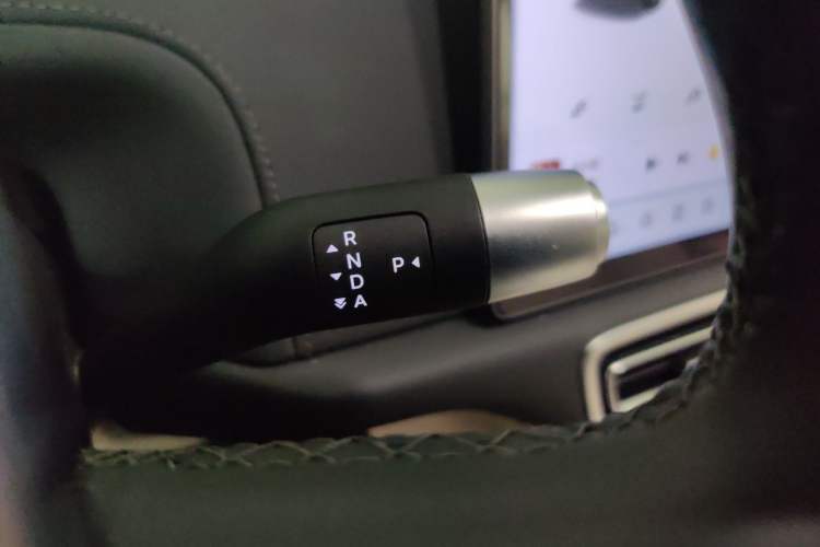 Used Li Auto L6 2025 Max Smart Refresh Edition Gear Lever