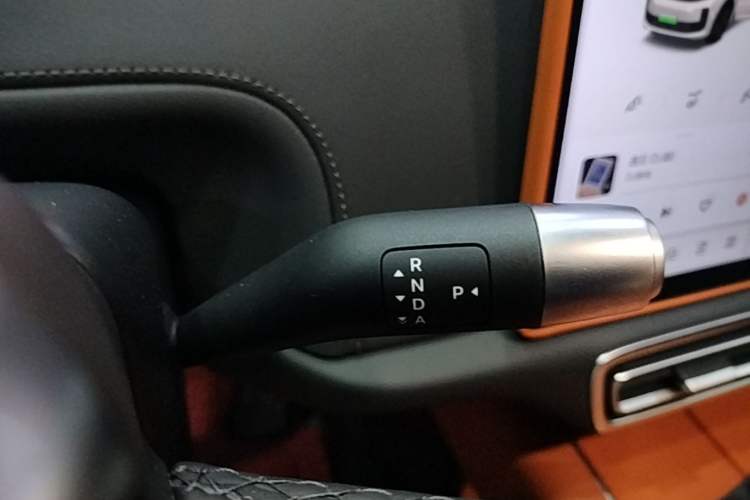 Used Li Auto L6 2025 Pro Smart Refresh Edition Gear Lever