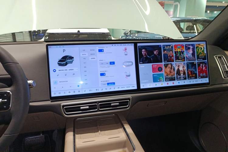 Used Li Auto L6 2025 Pro Smart Refresh Edition Audio And AC Panel