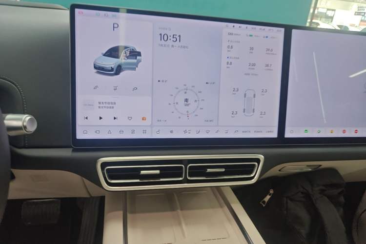 Used Li Auto L6 2025 Max Smart Refresh Edition Audio And AC Panel