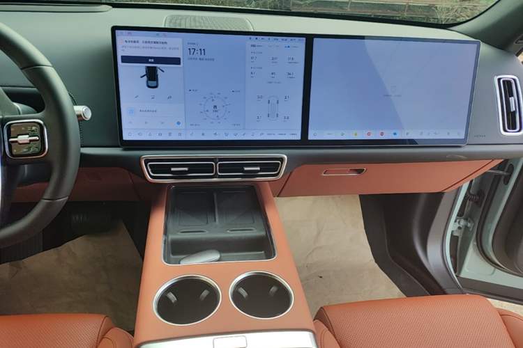 Used Li Auto L6 2025 Max Smart Refresh Edition Audio And AC Panel