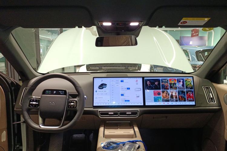 Used Li Auto L6 2025 Pro Smart Refresh Edition Center Console