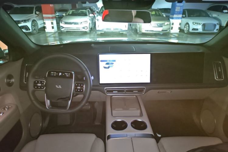 Used Li Auto L6 2025 Max Smart Refresh Edition Center Console