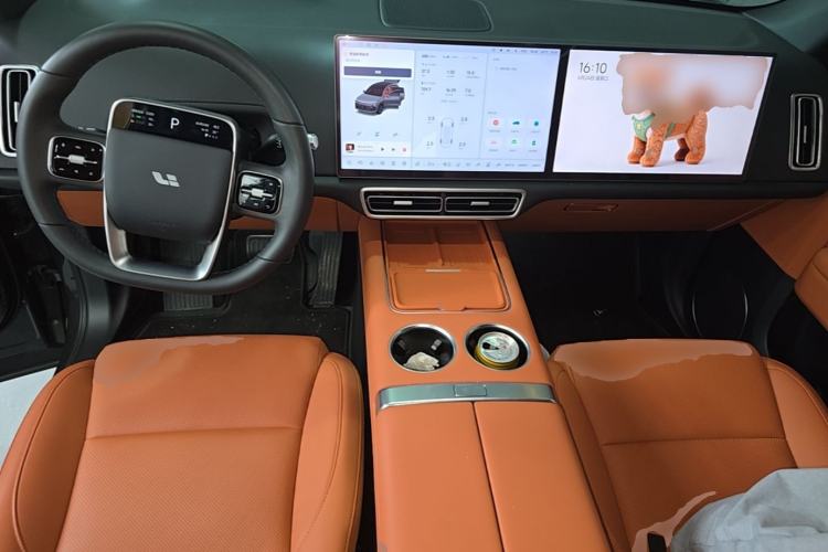 Used Li Auto L6 2025 Pro Smart Refresh Edition Center Console