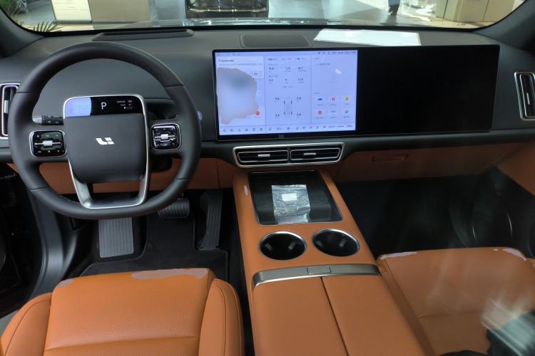 Used Li Auto L6 2025 Max Smart Refresh Edition Center Console