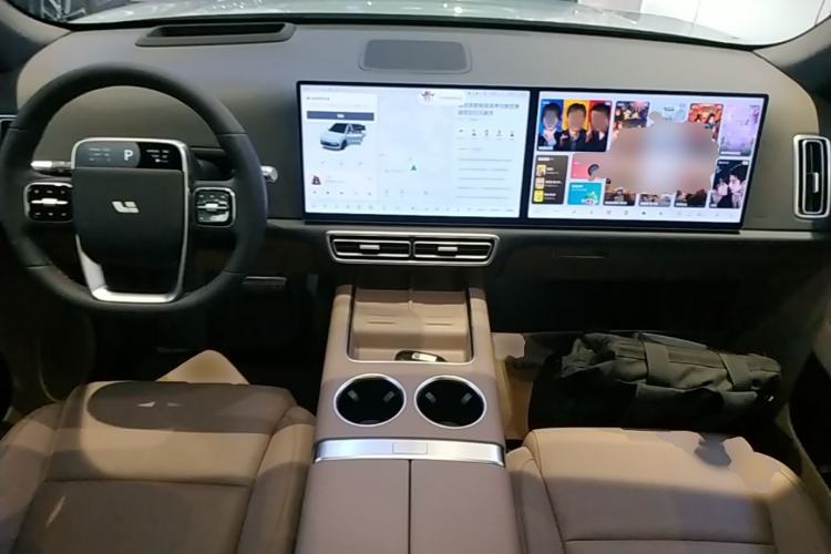 Used Li Auto L6 2025 Pro Smart Refresh Edition Center Console