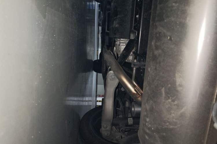 Used Li Auto L6 2025 Max Smart Refresh Edition Chassis Rear