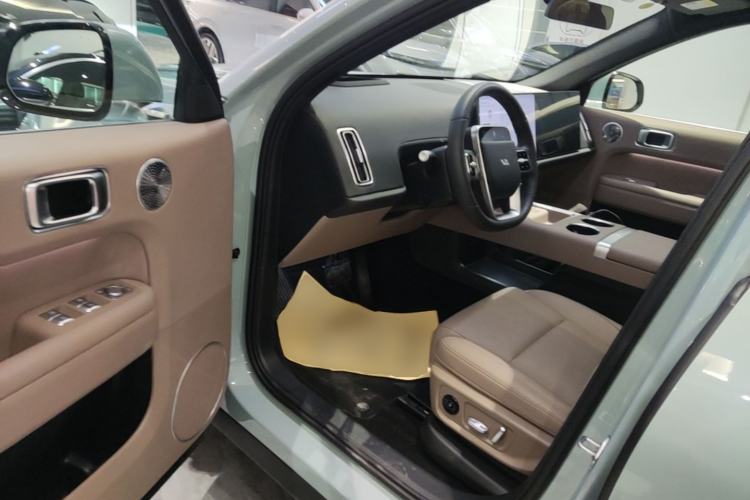 Used Li Auto L6 2025 Max Smart Refresh Edition Driver Seat