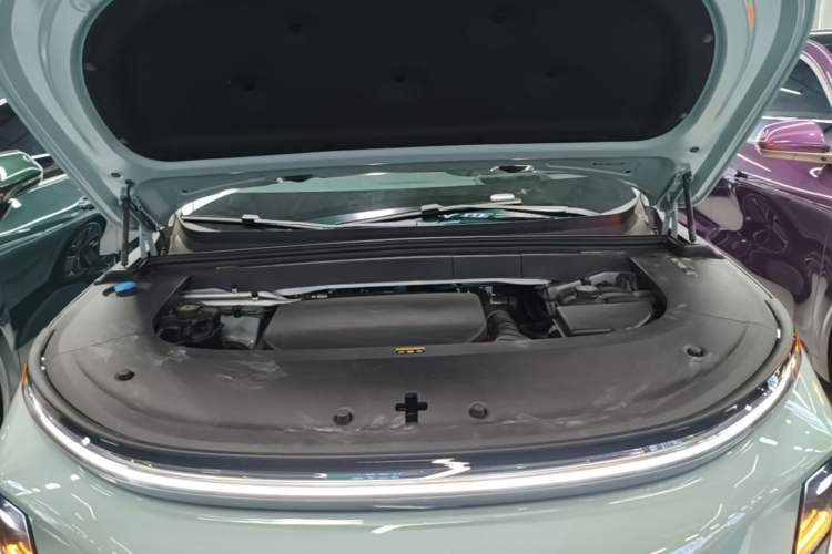 Used Li Auto L6 2025 Max Smart Refresh Edition Engine Bay