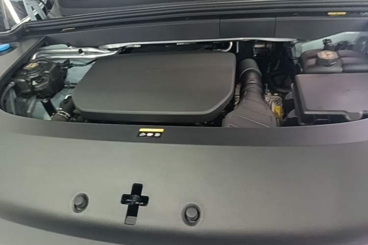 Used Li Auto L6 2025 Max Smart Refresh Edition Engine Bay