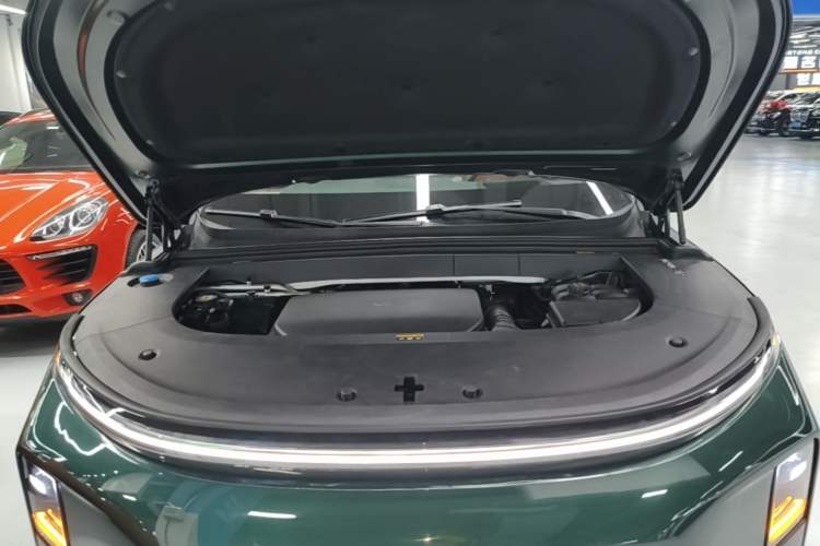 Used Li Auto L6 2025 Max Smart Refresh Edition Engine Bay