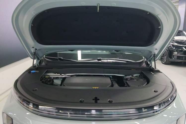 Used Li Auto L6 2025 Max Smart Refresh Edition Engine Bay