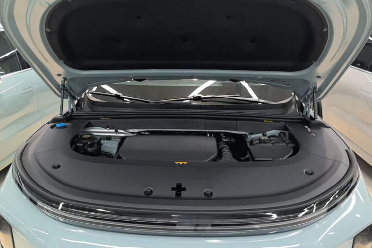 Used Li Auto L6 2025 Max Smart Refresh Edition Engine Bay