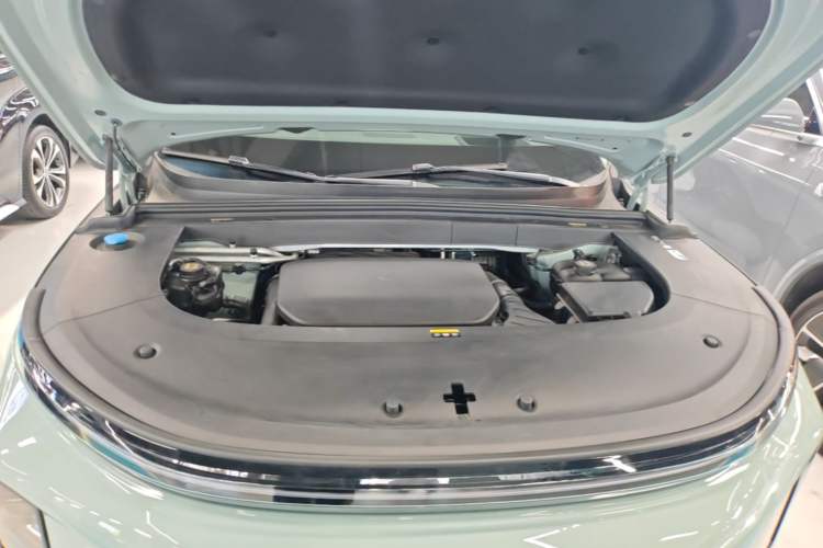 Used Li Auto L6 2025 Max Smart Refresh Edition Engine Bay