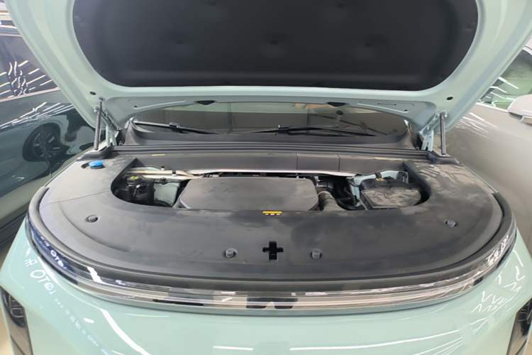 Used Li Auto L6 2025 Max Smart Refresh Edition Engine Bay