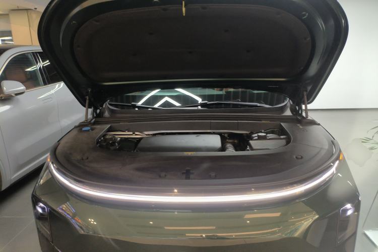 Used Li Auto L6 2025 Max Smart Refresh Edition Engine Bay