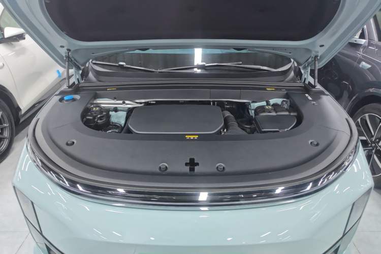 Used Li Auto L6 2025 Max Smart Refresh Edition Engine Bay