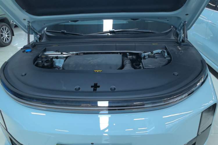 Used Li Auto L6 2025 Max Smart Refresh Edition Engine Bay
