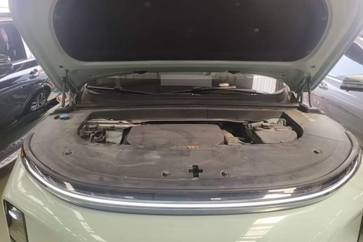 Used Li Auto L6 2025 Pro Smart Refresh Edition Engine Bay