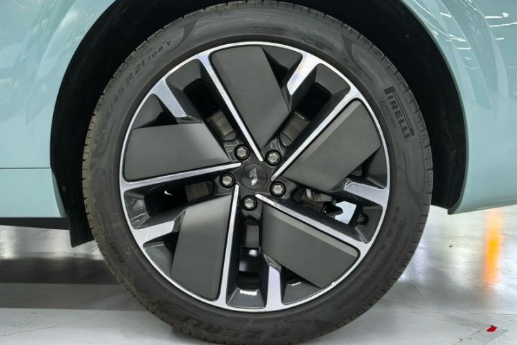 Used Li Auto L6 2025 Max Smart Refresh Edition Exterior 2