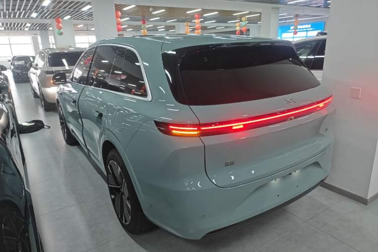 Used Li Auto L6 2025 Max Smart Refresh Edition Exterior 2