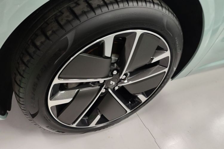 Used Li Auto L6 2025 Max Smart Refresh Edition Exterior 4