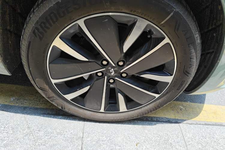 Used Li Auto L6 2025 Pro Smart Refresh Edition Exterior 7