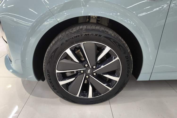 Used Li Auto L6 2025 Max Smart Refresh Edition Exterior 7