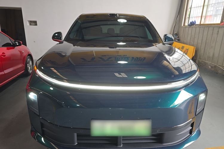 Used Li Auto L6 2025 Pro Smart Refresh Edition Front