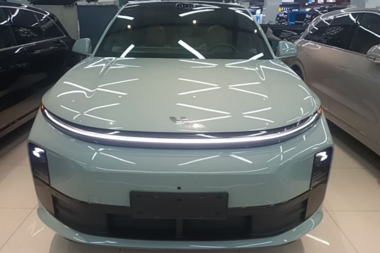 Used Li Auto L6 2025 Max Smart Refresh Edition Front