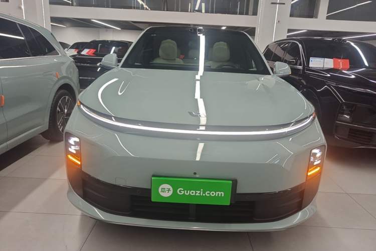 Used Li Auto L6 2025 Max Smart Refresh Edition Front