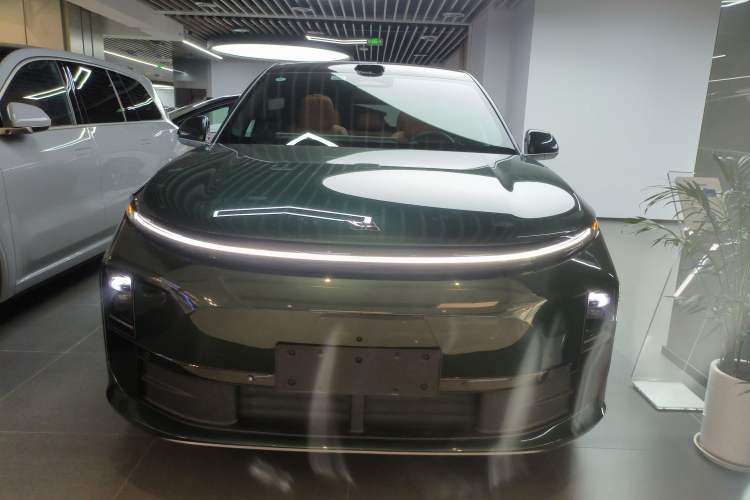 Used Li Auto L6 2025 Max Smart Refresh Edition Front