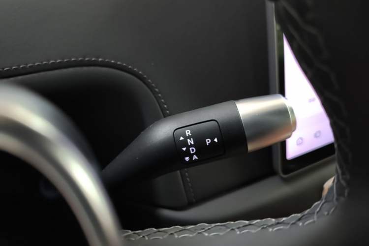 Used Li Auto L6 2025 Max Smart Refresh Edition Gear Lever