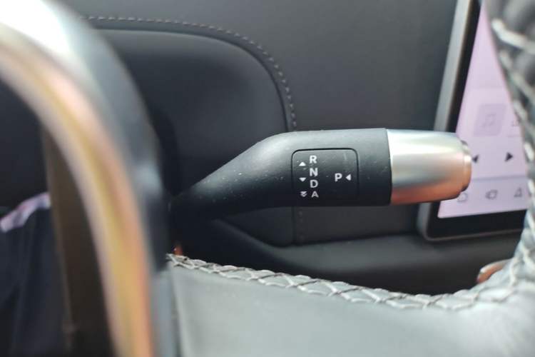 Used Li Auto L6 2025 Max Smart Refresh Edition Gear Lever
