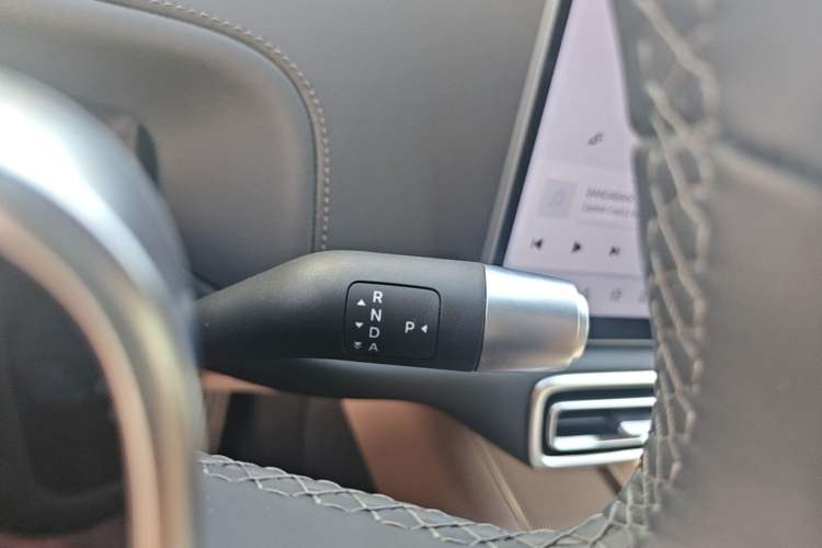 Used Li Auto L6 2025 Pro Smart Refresh Edition Gear Lever