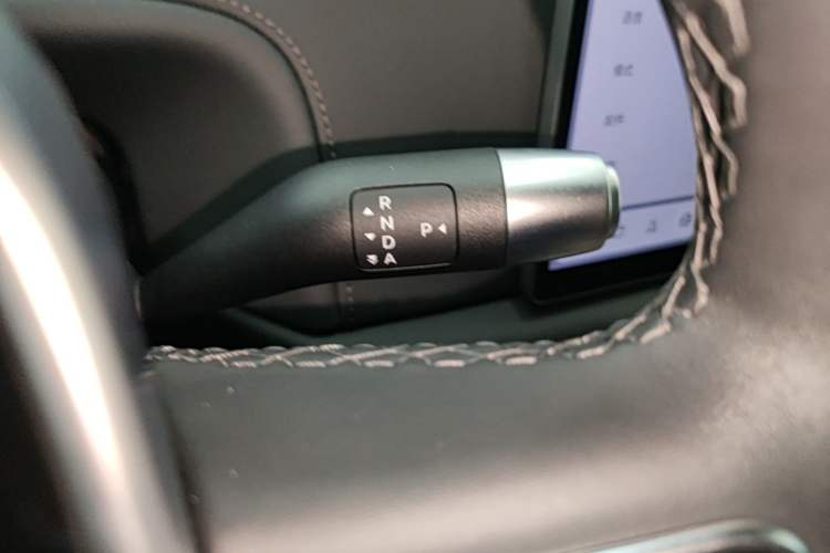 Used Li Auto L6 2025 Pro Smart Refresh Edition Gear Lever