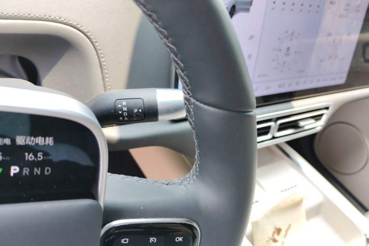 Used Li Auto L6 2025 Pro Smart Refresh Edition Gear Lever