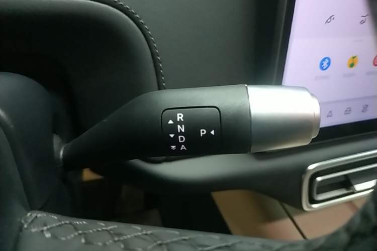 Used Li Auto L6 2025 Max Smart Refresh Edition Gear Lever