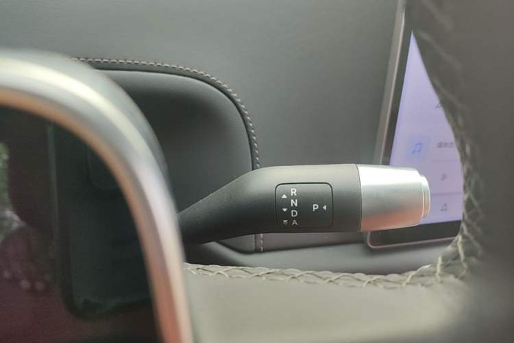 Used Li Auto L6 2025 Max Smart Refresh Edition Gear Lever