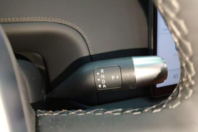 Used Li Auto L6 2025 Pro Smart Refresh Edition Gear Lever