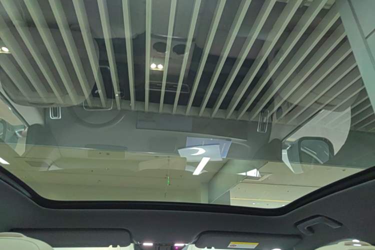 Used Li Auto L6 2025 Pro Smart Refresh Edition Headliner