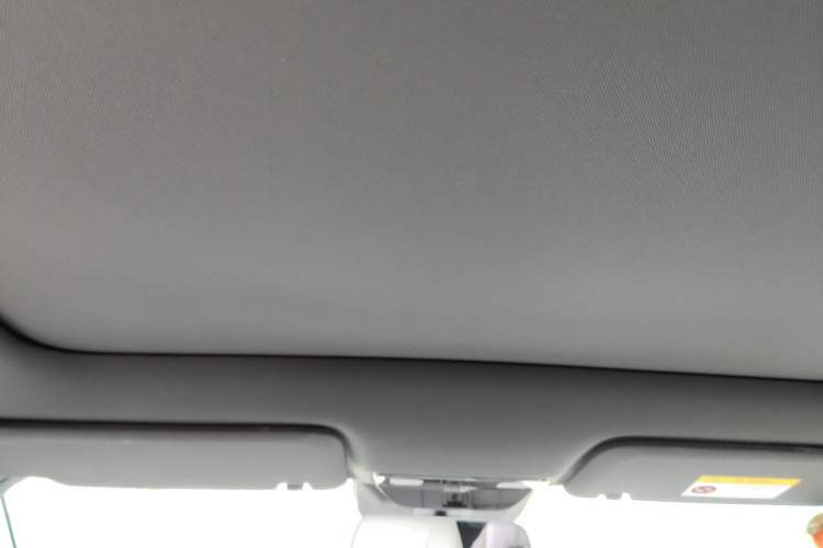 Used Li Auto L6 2025 Pro Smart Refresh Edition Headliner