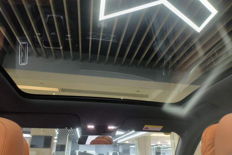 Used Li Auto L6 2025 Max Smart Refresh Edition Headliner